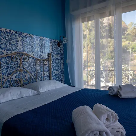 Amare Bed & Breakfast